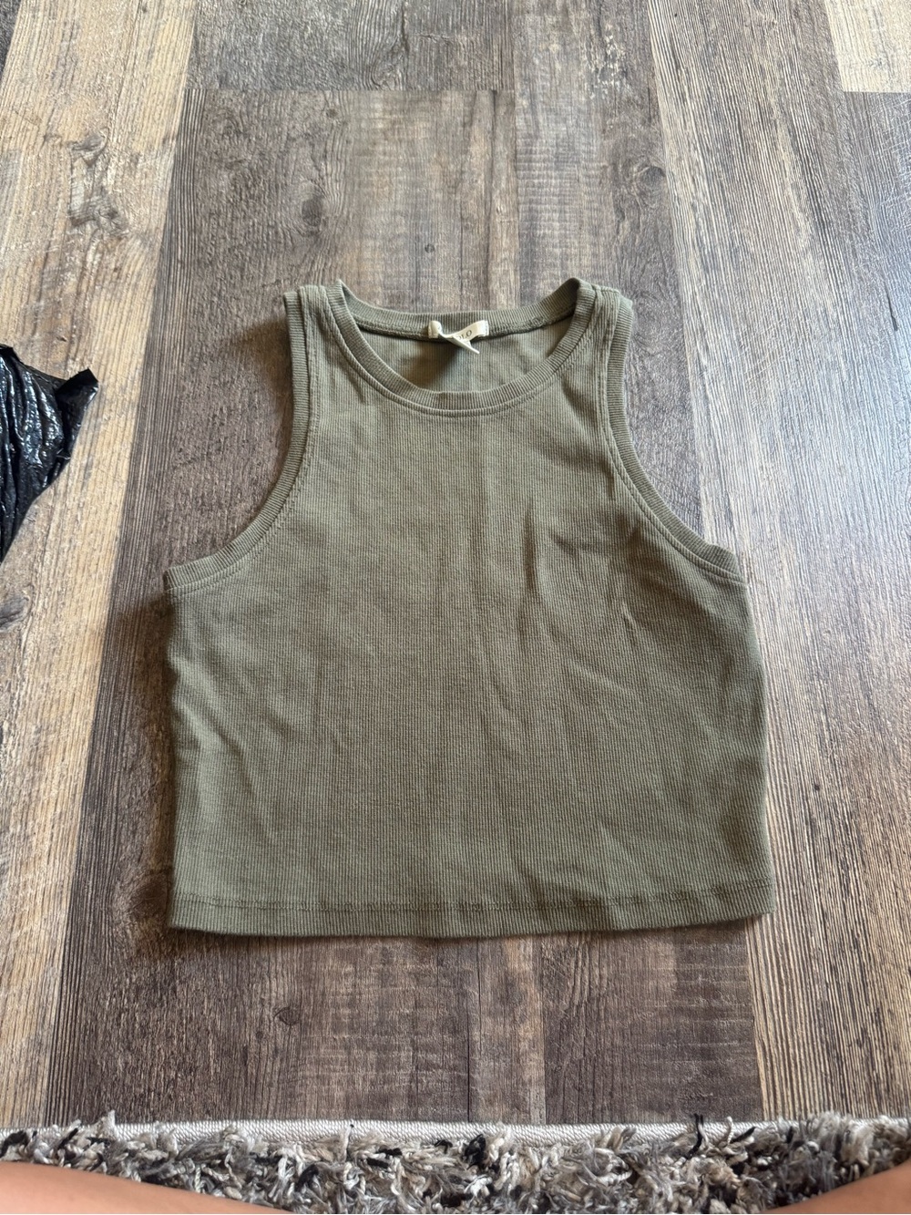 Bozzolo Olive Ribbed Cropped Tank Top